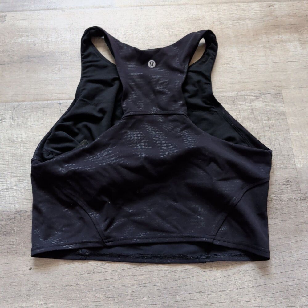 Lululemon Ribbed Sleeveless Crop Black Tank Top Women's Size 10 Yoga Gym